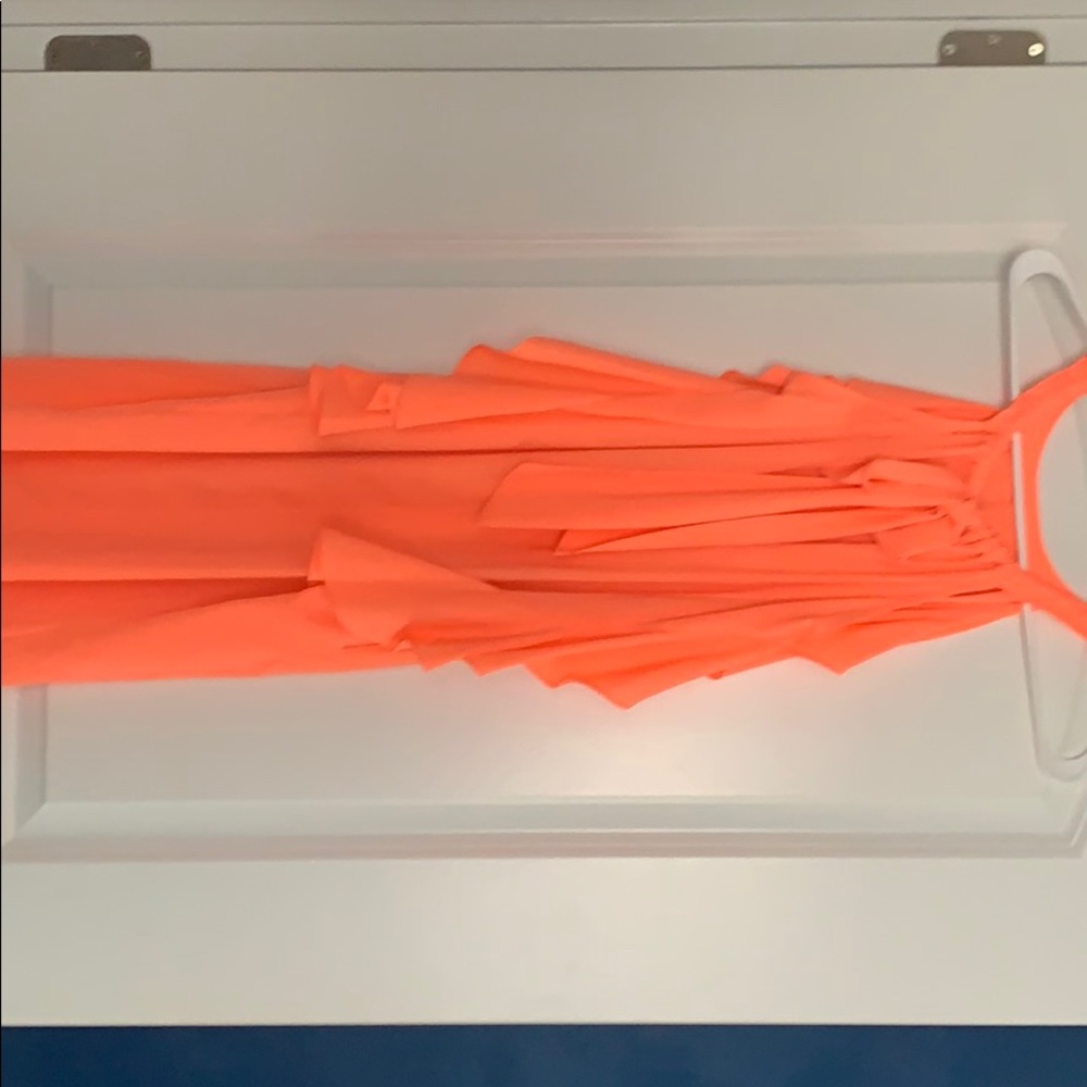 Dress - Picture 4 of 4